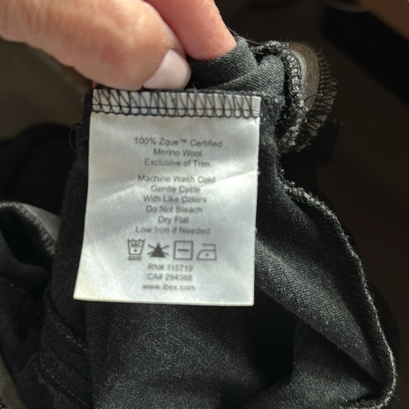 Ibex hooded Sweater dress 100% Merino Wool Womens S Faux Wrap Front Pockets Warm - Picture 10 of 15